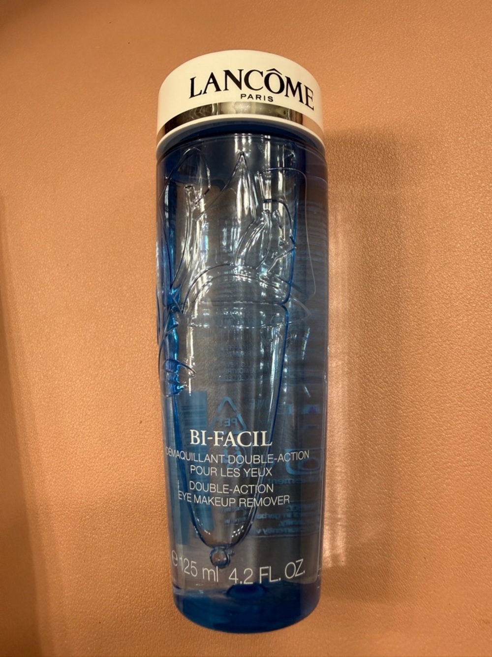 Lancôme Skincare Set – White, Blue, Black, Purple, Silver Accents - Picture 6 of 8